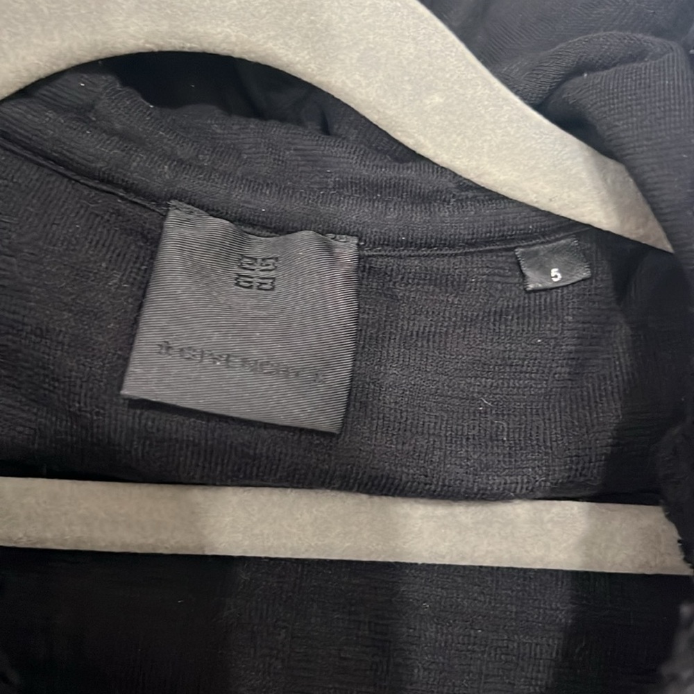 Givenchy Set - Picture 4 of 5